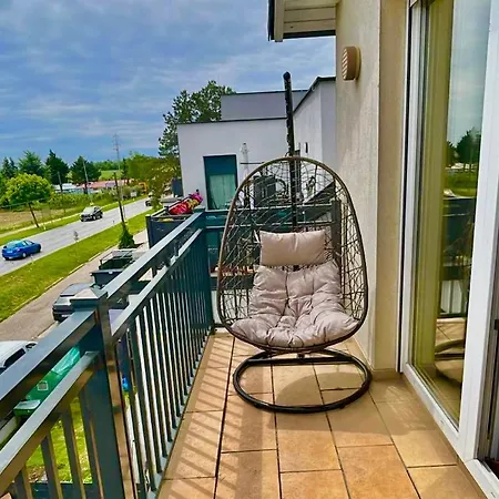 80 M2 With Balcony & Free Parking Near Vienna Apartment *