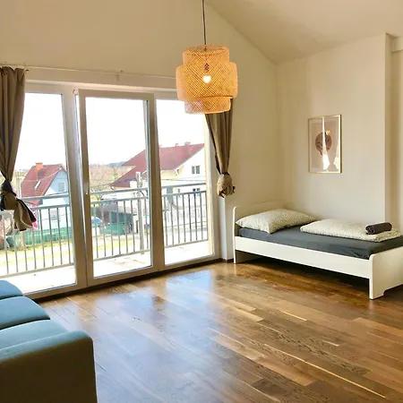 80 M2 With Balcony & Free Parking Near Vienna Apartment *